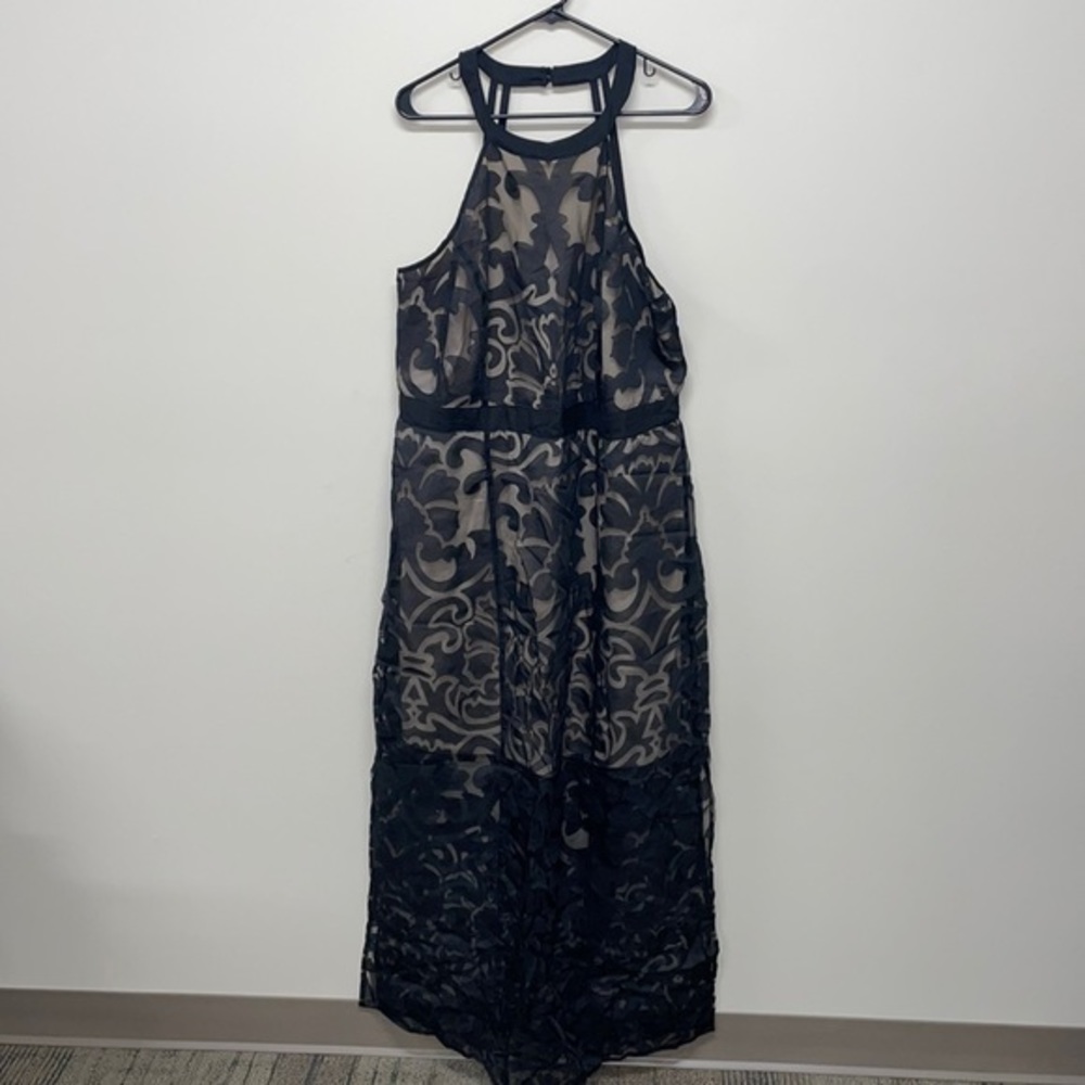 - City chic black &‎ tan dress